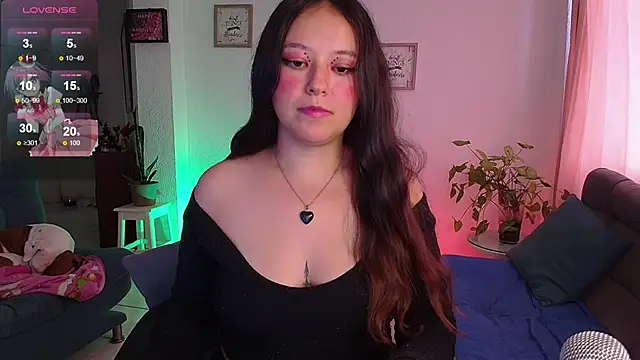 Lexie Thompson10 online show from January 6, 11:40 am