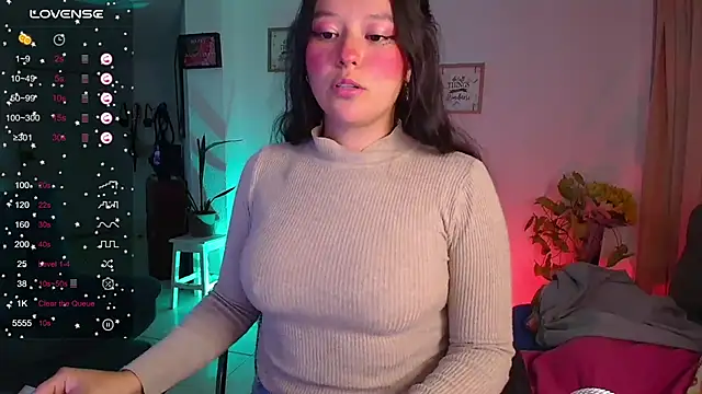 Lexie Thompson10 online show from February 17, 5:58 am