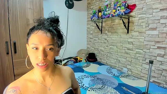 kaiagerbes3 online show from November 15, 12:56 pm