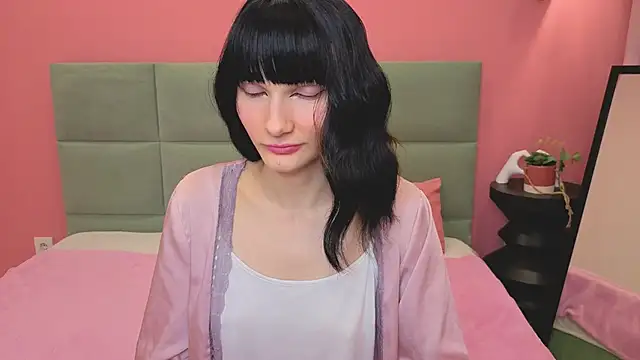 Lili flowerr online show from April 23, 11:42 am