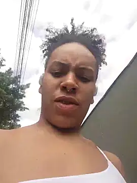 Julia Pretinha online show from September 15, 12:49 pm