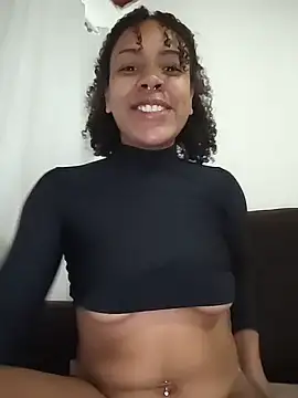 Julia Pretinha online show from December 18, 12:22 pm