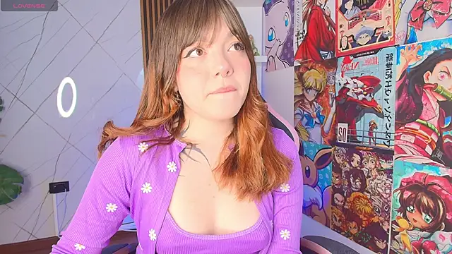 Fluffy Bubble21 online show from February 25, 4:44 am