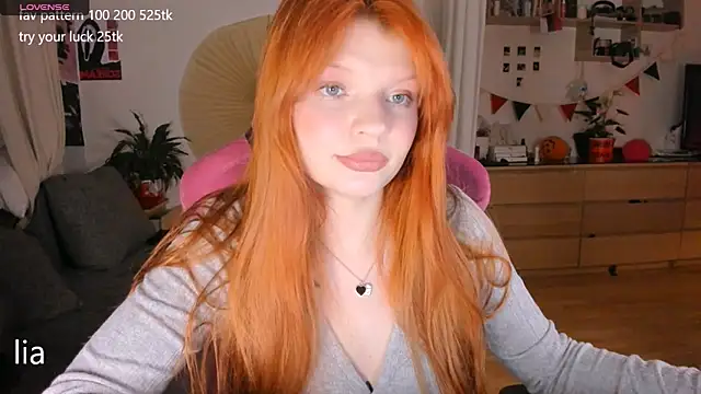 lil lia online show from November 9, 10:08 pm