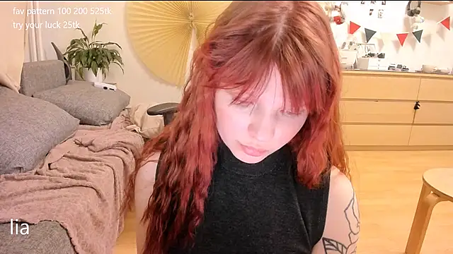 lil lia online show from March 20, 9:52 pm