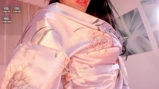 Miah gomez  online show from January 22, 4:44 pm