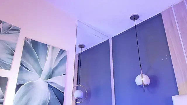 Miah gomez  online show from December 1, 5:18 pm