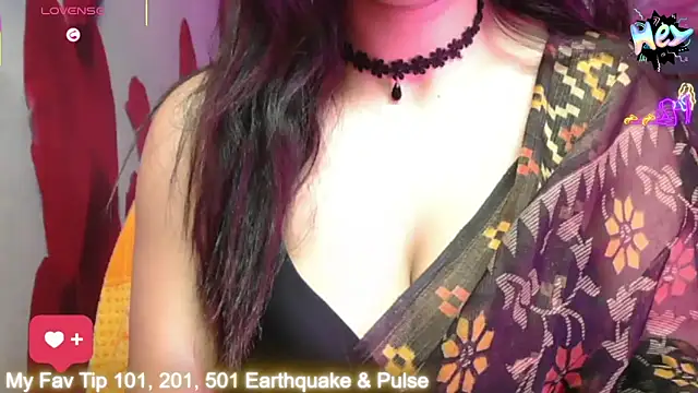 Snapshot of Athena_0 chatting on July 4, 7:25 am Athena 0 online show from July 4, 7:25 am