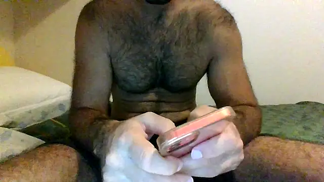 Snapshot of coppai200 chatting on October 9, 11:08 am coppai200 online show from October 9, 11:08 am