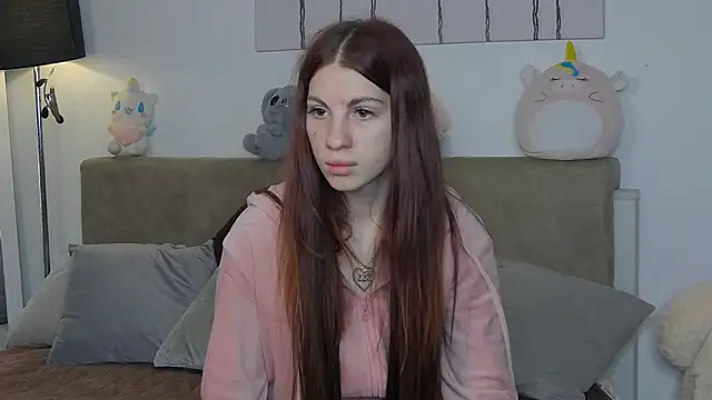 CassKiera online show from October 14, 5:08 am