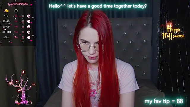 EmilyKents online show from October 18, 12:57 am