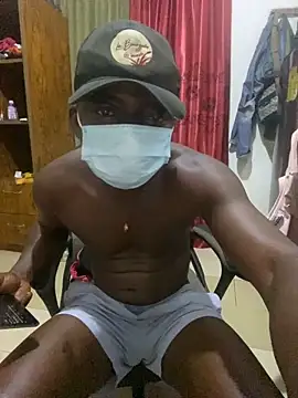 Snapshot of BigBrotherFreak chatting on February 3, 2:53 am BigBrotherFreak online show from February 3, 2:53 am