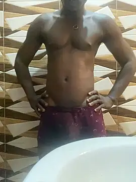 Snapshot of BigBrotherFreak chatting on February 8, 8:18 am BigBrotherFreak online show from February 8, 8:18 am