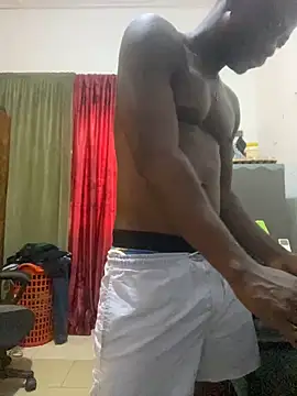 Snapshot of BigBrotherFreak chatting on February 11, 4:34 pm BigBrotherFreak online show from February 11, 4:34 pm