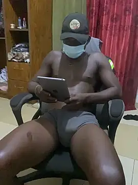 Snapshot of BigBrotherFreak chatting on February 15, 3:03 am BigBrotherFreak online show from February 15, 3:03 am