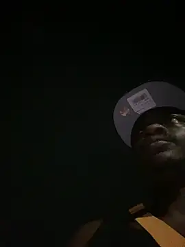 Snapshot of BigBrotherFreak chatting on February 18, 8:05 pm BigBrotherFreak online show from February 18, 8:05 pm