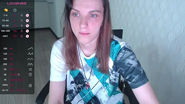 LisaHeart online show from November 4, 6:51 pm