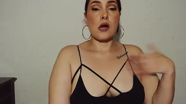 Miss Agatha online show from October 15, 2:22 am