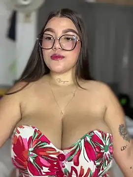 Michellesexxy online show from January 11, 9:15 pm