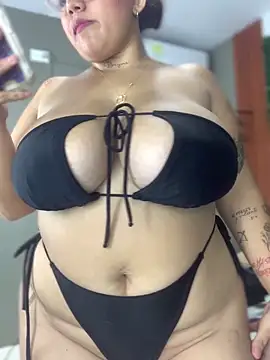 Michellesexxy online show from March 16, 6:53 am