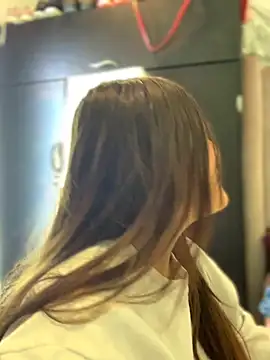 Michellesexxy online show from September 11, 3:28 am