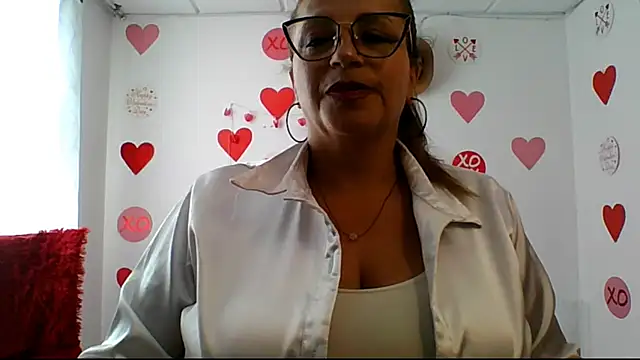 RossanaLionheart online show from September 24, 7:28 pm