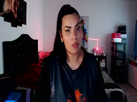 Snapshot of CarolinaRincon chatting on October 14, 12:00 am CarolinaRincon online show from October 14, 12:00 am