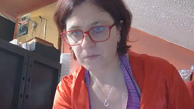 Snapshot of lanax chatting on October 21, 11:22 am lanax online show from October 21, 11:22 am