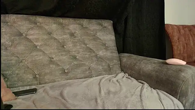 unu nai online show from October 24, 1:13 am