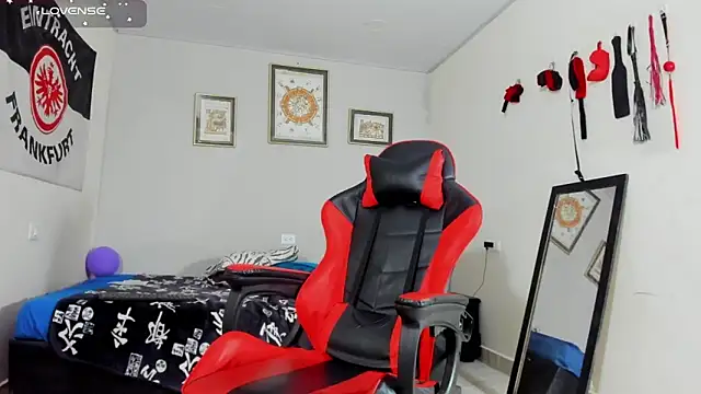 AlejoKhalifa  online show from October 30, 10:16 am