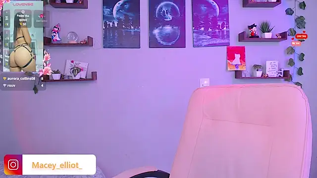 Snapshot of macey_elliot_ chatting on February 6, 3:41 pm macey elliot online show from February 6, 3:41 pm