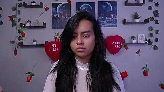 Snapshot of macey_elliot_ chatting on February 18, 12:28 pm macey elliot online show from February 18, 12:28 pm