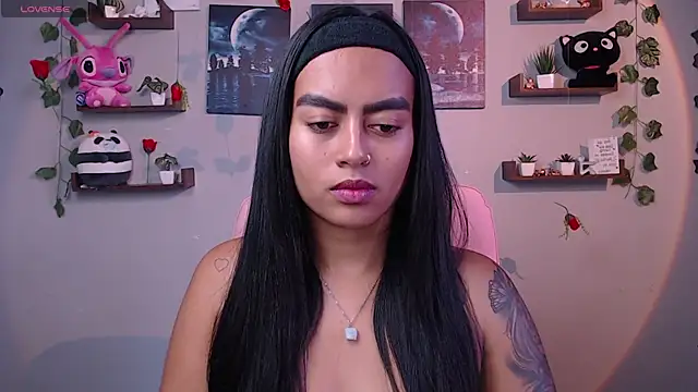 Snapshot of macey_elliot_ chatting on March 10, 10:55 pm macey elliot online show from March 10, 10:55 pm