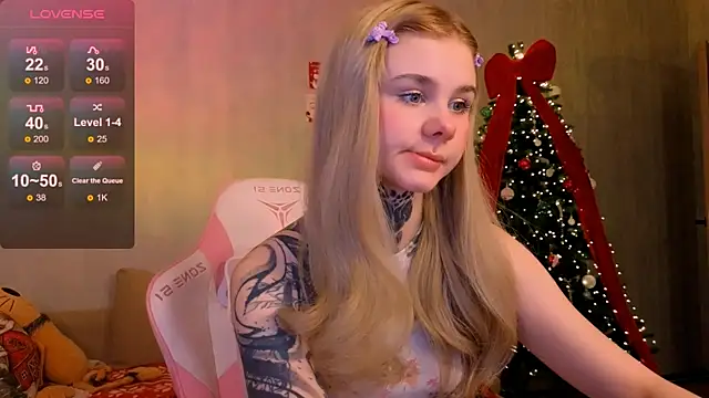 Britney Lynch online show from January 9, 8:10 pm