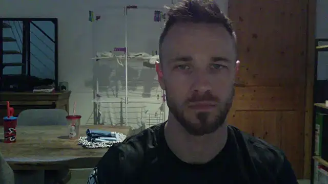 Snapshot of Charlyb59 chatting on January 8, 3:03 pm Charlyb59 online show from January 8, 3:03 pm