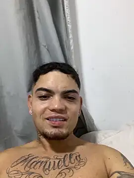 Snapshot of hypefock chatting on January 30, 12:18 am hypefock online show from January 30, 12:18 am