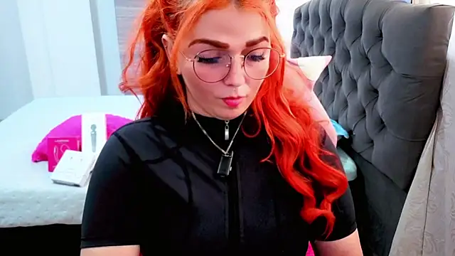 Alexatexa2929 online show from April 2, 6:38 pm