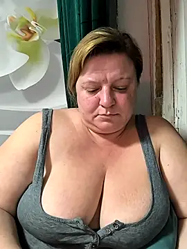 Snapshot of jusichka chatting on October 14, 6:31 pm jusichka online show from October 14, 6:31 pm