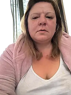 Snapshot of jusichka chatting on November 4, 6:56 am jusichka online show from November 4, 6:56 am