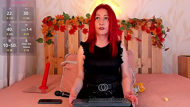 ivone adams online show from October 15, 8:53 pm