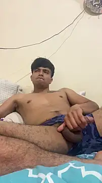 Snapshot of yObal-hot chatting on May 4, 6:42 am yObal-hot online show from May 4, 6:42 am