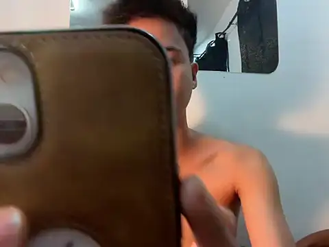 Snapshot of Asiantwink21 chatting on September 14, 5:50 am Asiantwink21 online show from September 14, 5:50 am