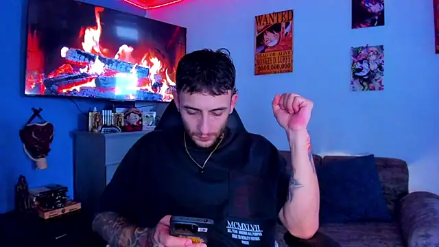 Snapshot of Drako_Lamar chatting on February 24, 9:24 pm Drako Lamar online show from February 24, 9:24 pm