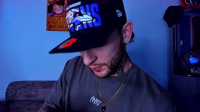 Snapshot of Drako_Lamar chatting on February 27, 3:50 am Drako Lamar online show from February 27, 3:50 am