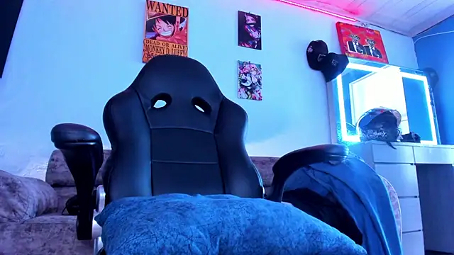 Snapshot of Drako_Lamar chatting on March 5, 5:20 pm Drako Lamar online show from March 5, 5:20 pm