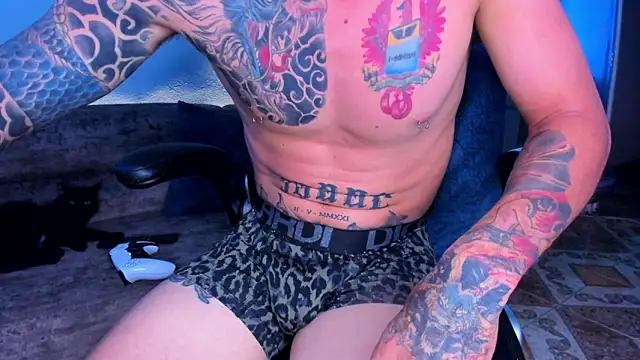 Snapshot of Drako_Lamar chatting on March 8, 2:04 am Drako Lamar online show from March 8, 2:04 am