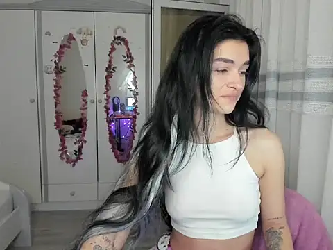 Maya-and guests online show from February 12, 5:13 am