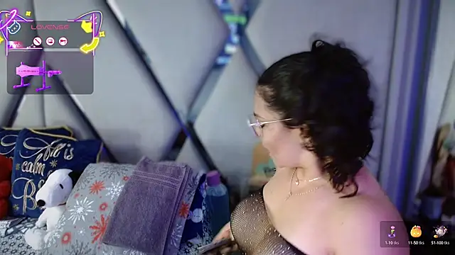 paula daniela1 online show from October 12, 9:03 pm