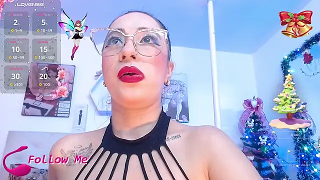 Dagny beker online show from December 4, 8:17 pm