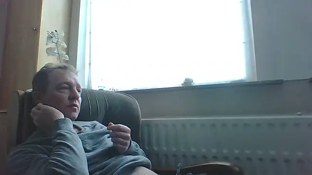 bertolini online show from February 8, 1:47 pm